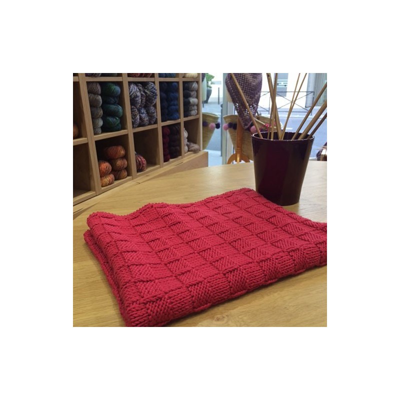 COUVERTURE POUR BEBE PETITS DAMIERS 50x65 cm