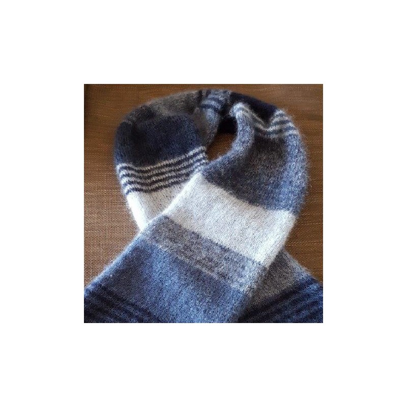 LONGUE ÉCHARPE VARIATIONS EN BLEUS