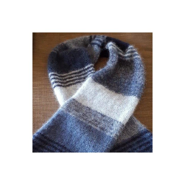 LONGUE ÉCHARPE VARIATIONS EN BLEUS