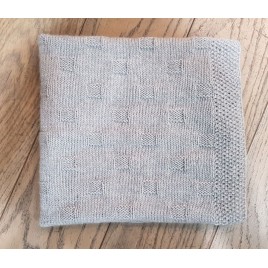 couverture cachemire pour bébé à tricoter avec notre kit