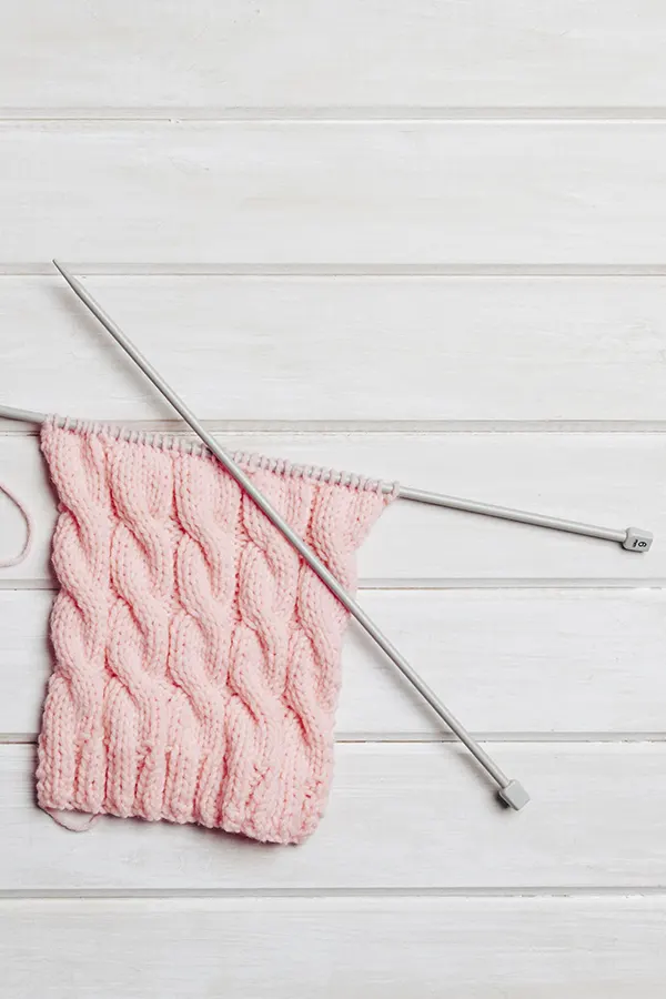 Aiguilles et crochets